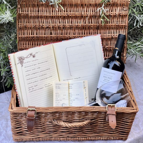 Wine Stationery Hamper
